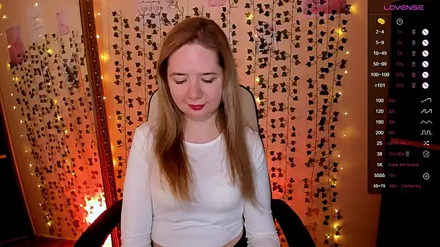 Snapshot of Evaa_Braunn chatting on 03-02-26, 07:15 Evaa Braunn online show from 03-02-26, 07:15