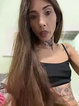 Snapshot of casalskunk chatting on 07-16-26, 09:21 casalskunk online show from 07-16-26, 09:21