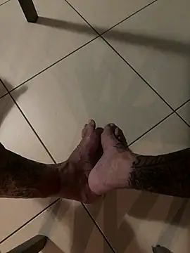 Sexy-feet78 online show from 06-25-26, 07:51