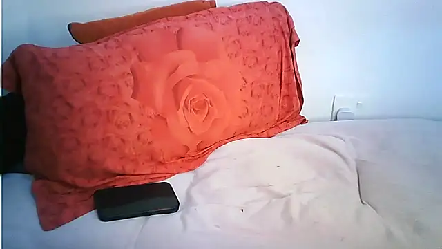 Snapshot of Ntokozo290 chatting on 02-05-26, 02:22 Ntokozo290 online show from 02-05-26, 02:22