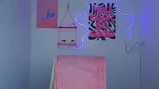 Rosie Rosee online show from 02-08-26, 07:45