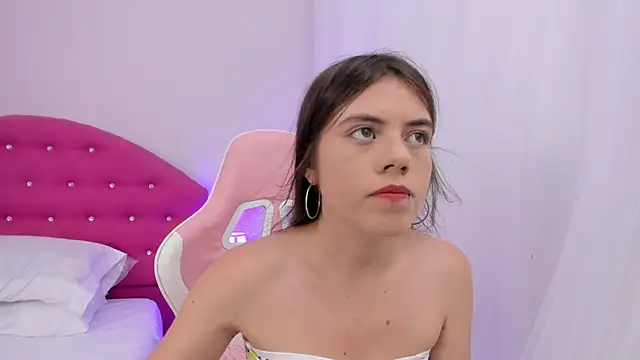 Juana miel online show from 04-18-26, 07:58