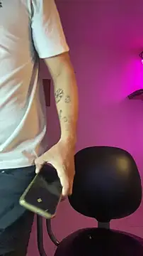 thepicis online show from 11-21-25, 01:37