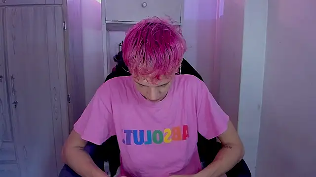 tylernova online show from 11-30-25, 03:54