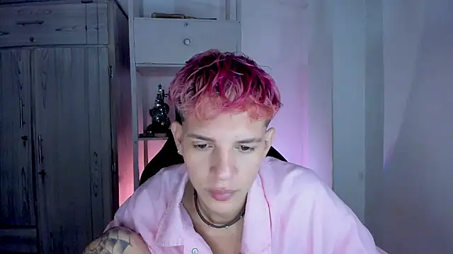 tylernova online show from 12-14-25, 07:51