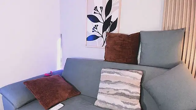 KassMonroe online show from 04-21-26, 01:42