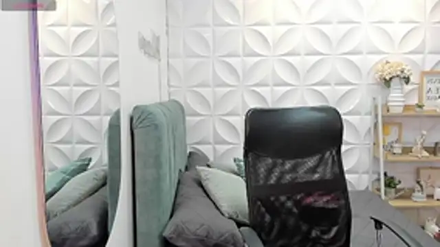 KassMonroe online show from 07-06-26, 08:22