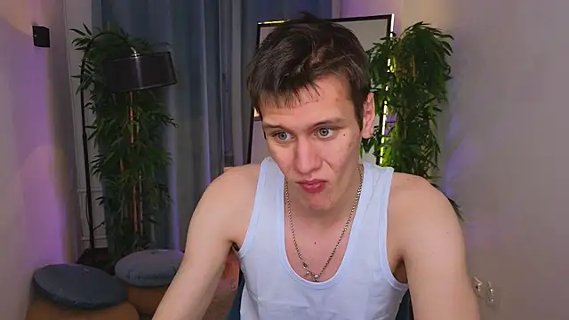 hun1er steele online show from 10-19-25, 04:07