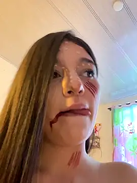 Snapshot of __Lorelain__ chatting on 10-31-25, 10:00 Lorelain online show from 10-31-25, 10:00