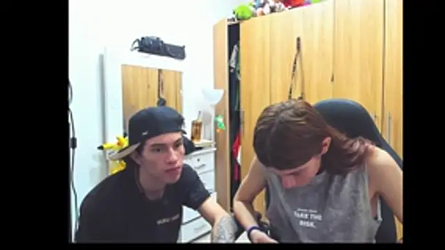 Pride couple online show from 07-16-26, 11:22