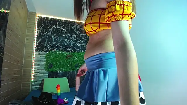 celeste solis online show from 10-31-25, 09:21