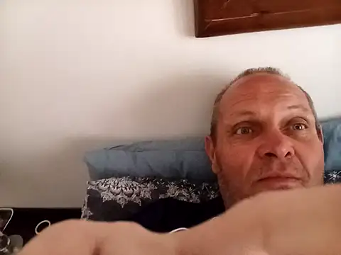 LyrateMarathon online show from 10-17-25, 09:34