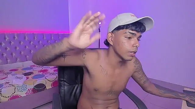 Snapshot of elias_ford chatting on 01-05-26, 07:50 elias ford online show from 01-05-26, 07:50