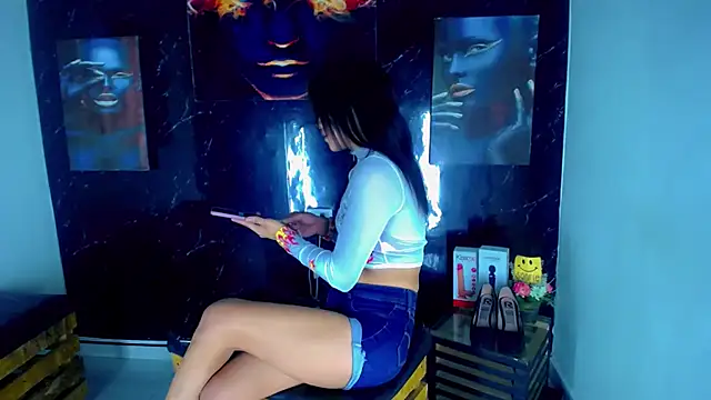 Snapshot of party_girl_skiny chatting on 07-17-26, 10:25 party girl skiny online show from 07-17-26, 10:25