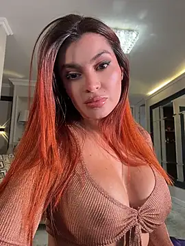 Snapshot of AbrilColls_ chatting on 07-14-26, 01:30 AbrilColls online show from 07-14-26, 01:30
