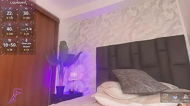 alexandralopez- online show from 12-16-25, 06:07