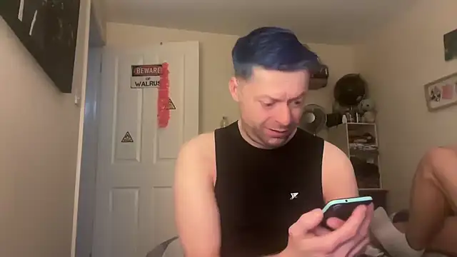 DelayedAnalog720 online show from 12-18-25, 02:45