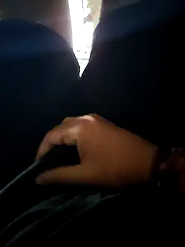 Snapshot of lexxymoron chatting on 11-02-25, 05:32 lexxymoron online show from 11-02-25, 05:32