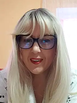 Amelialove42 online show from 11-12-25, 08:48