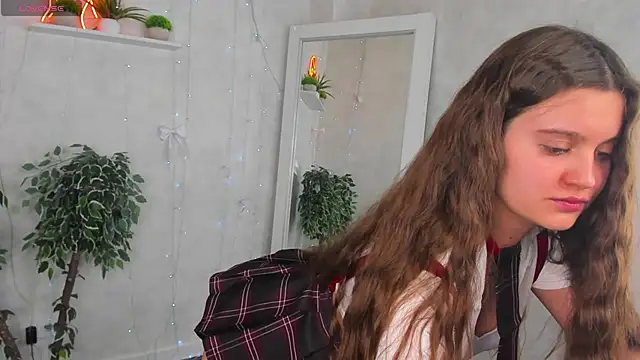 Renesmy Black online show from 04-19-26, 11:18