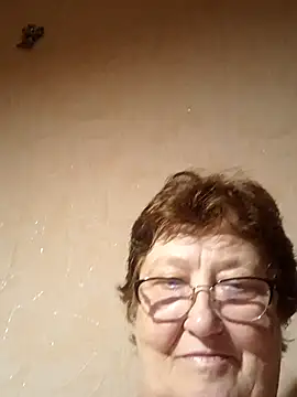 Snapshot of Katherine735 chatting on 06-25-26, 08:13 Katherine735 online show from 06-25-26, 08:13