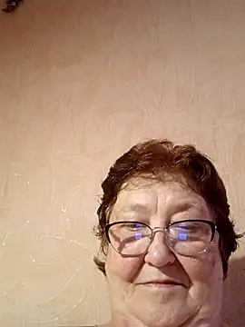 Snapshot of Katherine735 chatting on 06-28-26, 12:11 Katherine735 online show from 06-28-26, 12:11