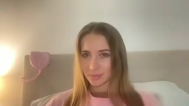 Snapshot of Birivess chatting on 03-12-26, 04:57 Birivess online show from 03-12-26, 04:57