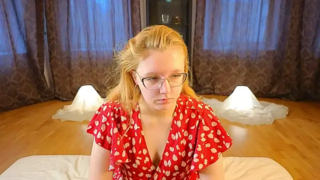 AlinaAldrete online show from 11-02-25, 04:26