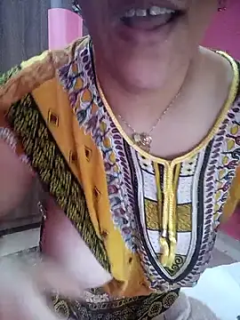 Snapshot of sondimila chatting on 05-21-26, 03:08 sondimila online show from 05-21-26, 03:08