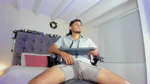 Snapshot of Kail_nil chatting on 11-28-25, 12:41 Kail nil online show from 11-28-25, 12:41