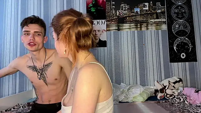 EmiliaCouple online show from 03-04-26, 07:36