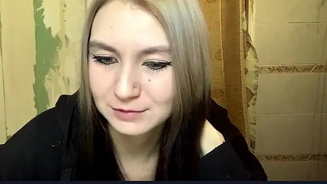 ArianeBhayani online show from 10-25-25, 08:47