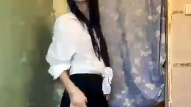 ArianeBhayani online show from 12-17-25, 09:10