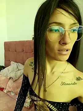 Snapshot of Alejandra_pink10 chatting on 10-17-25, 03:03 Alejandra pink10 online show from 10-17-25, 03:03