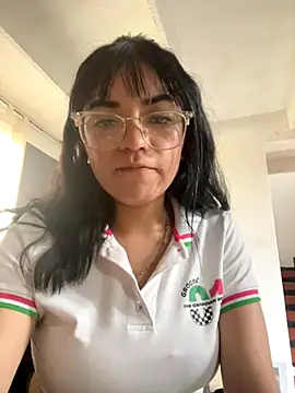 Snapshot of angie_rousse_ chatting on 10-09-25, 07:34 angie rousse online show from 10-09-25, 07:34