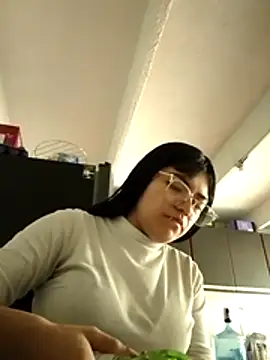 Snapshot of angie_rousse_ chatting on 10-29-25, 01:24 angie rousse online show from 10-29-25, 01:24