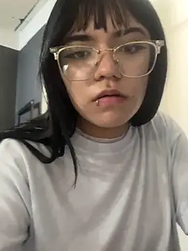 Snapshot of angie_rousse_ chatting on 11-18-25, 12:31 angie rousse online show from 11-18-25, 12:31