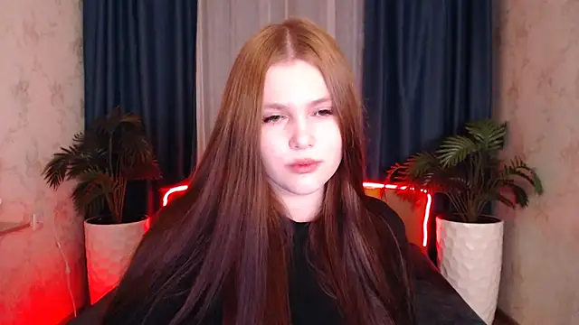 Musegirl online show from 11-30-25, 01:53