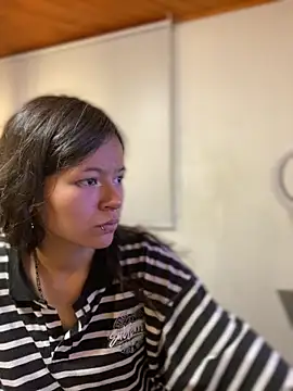 Ninfa pink online show from 12-01-25, 08:14