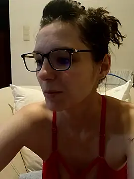 labellerose online show from 01-13-26, 06:02