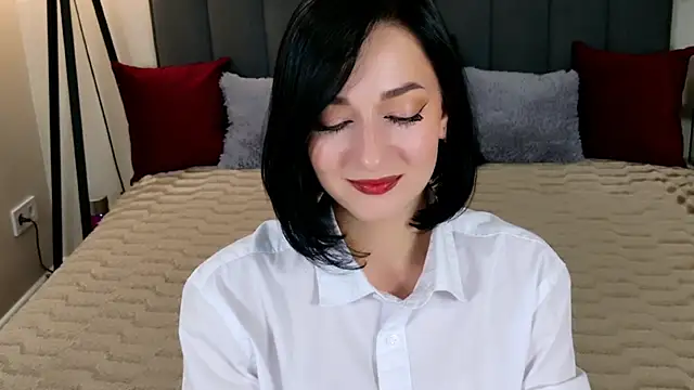 Snapshot of BaileeLynn chatting on 06-16-26, 12:41 BaileeLynn online show from 06-16-26, 12:41