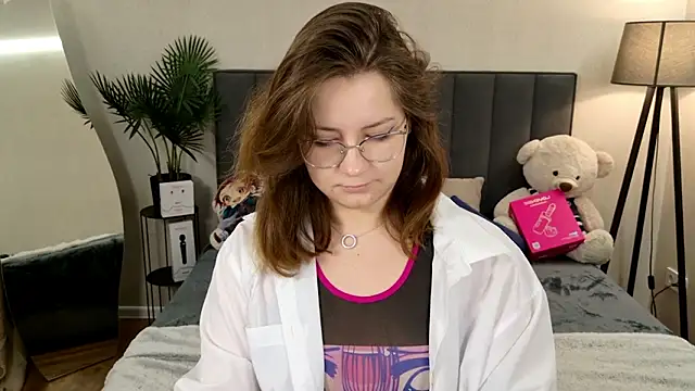 Snapshot of Briarx chatting on 02-03-26, 05:38 Briarx online show from 02-03-26, 05:38