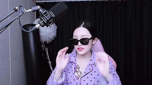 MISA 02 online show from 11-17-25, 02:12