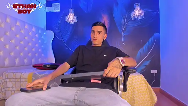 Ethan Boy  online show from 01-06-26, 09:07