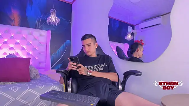 Ethan Boy  online show from 02-11-26, 09:31