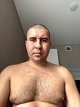 Snapshot of AronMode chatting on 11-25-25, 10:48 AronMode online show from 11-25-25, 10:48