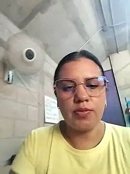 Candy-Samanthy online show from 10-25-25, 02:46