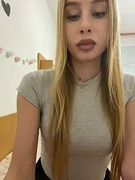 Snapshot of RemyStyles chatting on 02-04-26, 09:42 RemyStyles online show from 02-04-26, 09:42