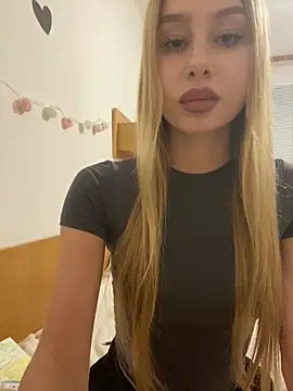 Snapshot of RemyStyles chatting on 03-16-26, 10:36 RemyStyles online show from 03-16-26, 10:36