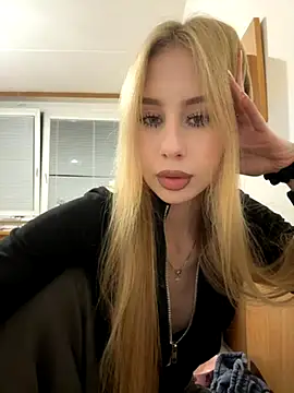 Snapshot of JudithCarly chatting on 11-07-25, 06:30 JudithCarly online show from 11-07-25, 06:30